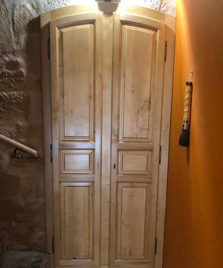 Services de restauration de meubles Tresques